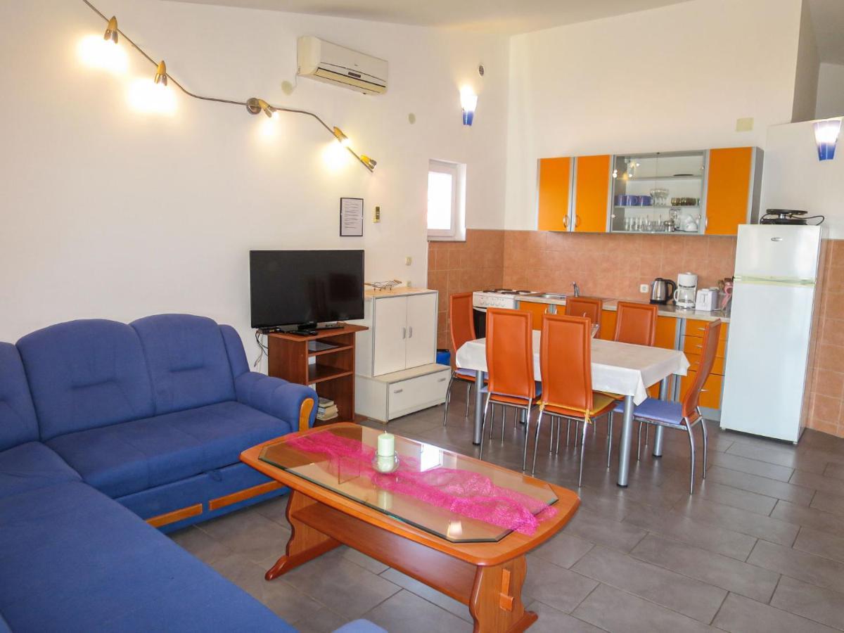 Apartment Ivanka 2 By Interhome Jasenice  Luaran gambar